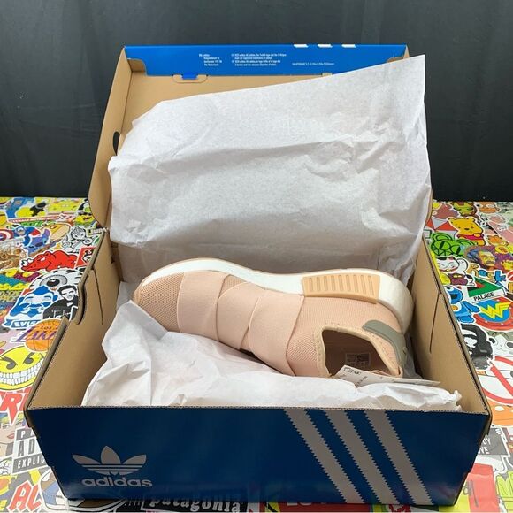 Adidas NMD R1 Straps Various Womens Sizes - Picture 13 of 13